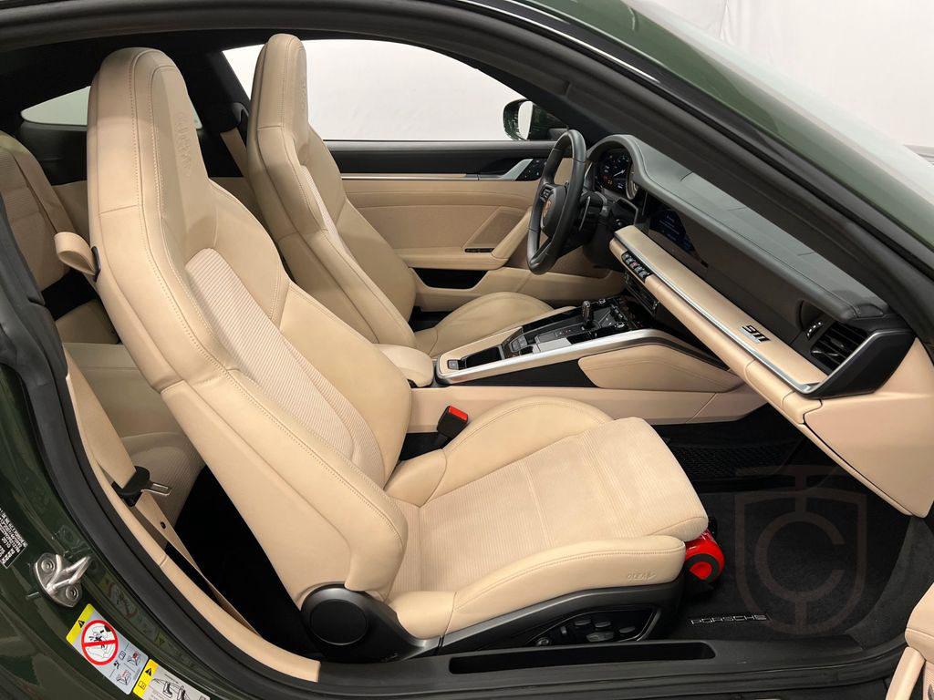 Porsche 911 Carrera 4S