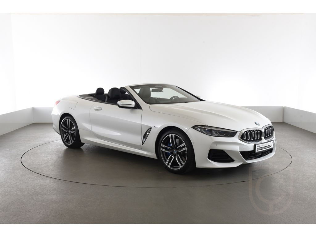BMW 840 i Cabrio Soft-Close Multifunktionssitze Nack