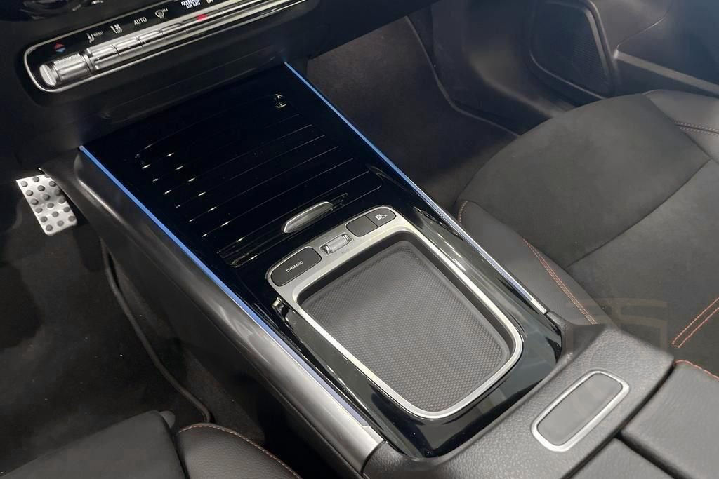 Mercedes-Benz EQA 300 4MATIC 168kW 2025