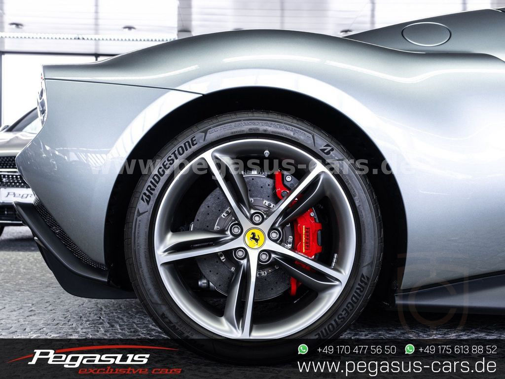 Ferrari 296 GTB *ADAS*LIFT*360*CARBON*RACING SEATS*APPLE