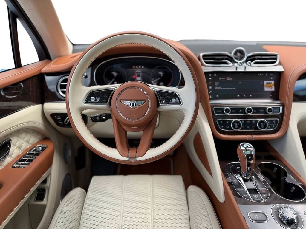 Bentley Bentayga Azure °PANO°HUD°360°MEM°NAIM°ACC°SOFT°