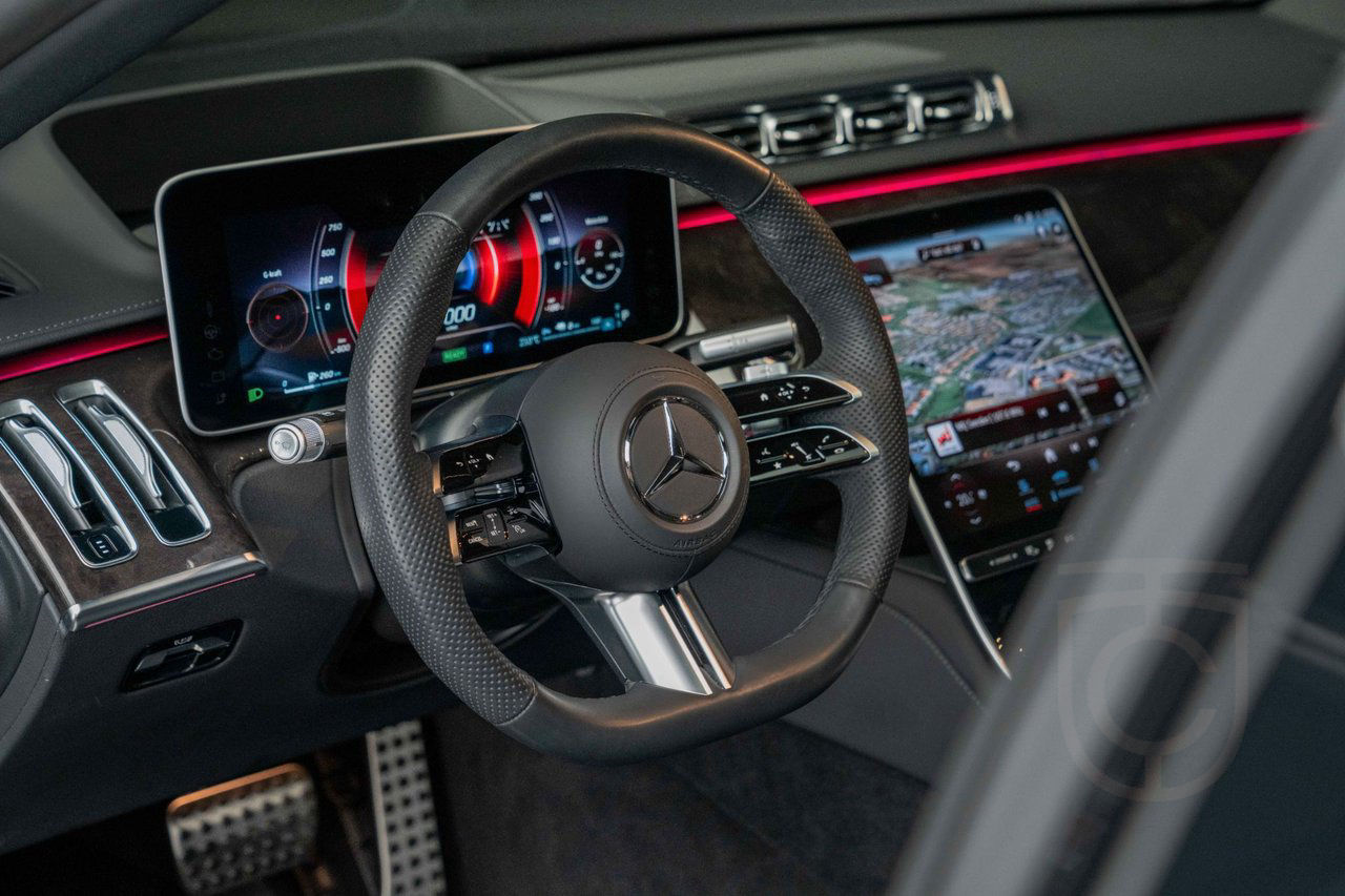 Mercedes-Benz S 580 e 4M AMG