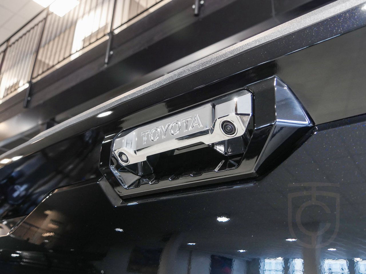 Toyota Tundra CAPSTONE HYRBID HEV