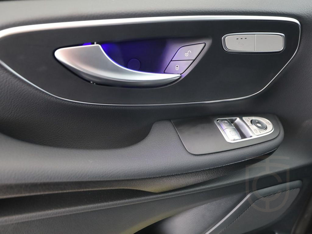 Mercedes-Benz V 300 d L Style Plus+Easy-Pack+Digi-Spiegel+NAVI