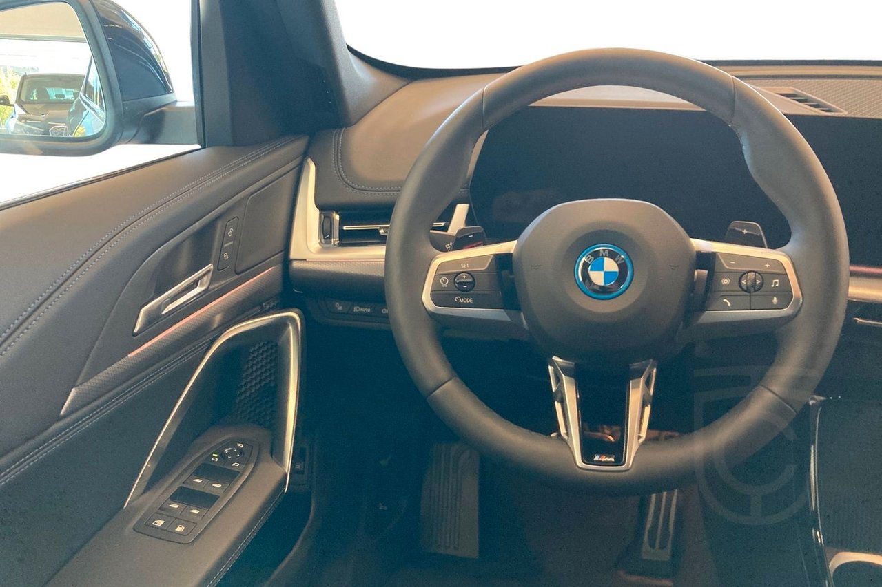 BMW X1 xDrive25e M Sport Driving Assistant
