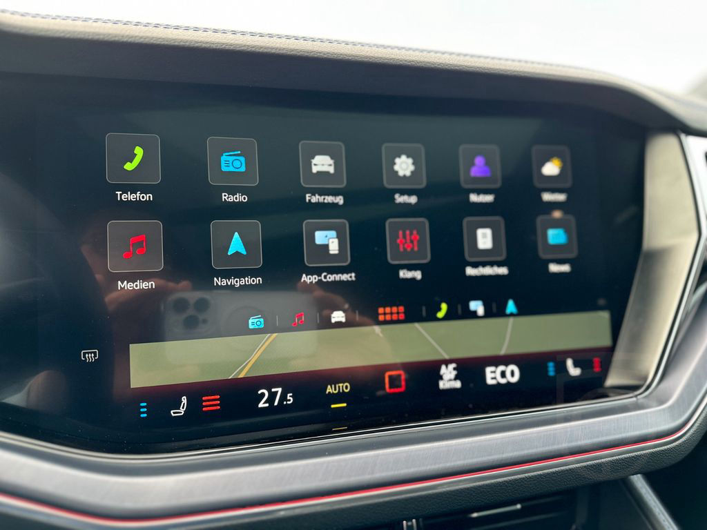 Volkswagen Touareg R eHYBRID+AHK+PANO+DYNAUDIO+SOFTCLOSE