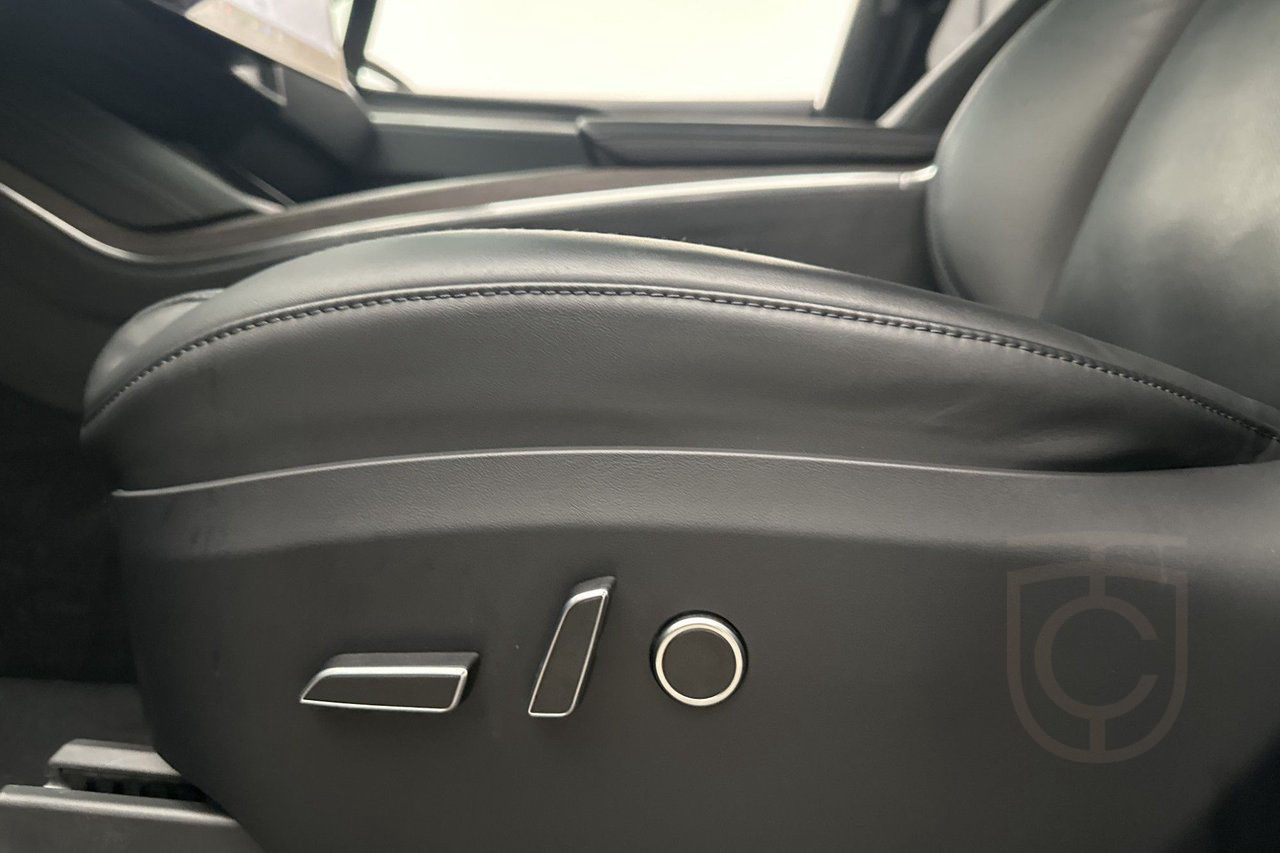 Tesla Model X AWD