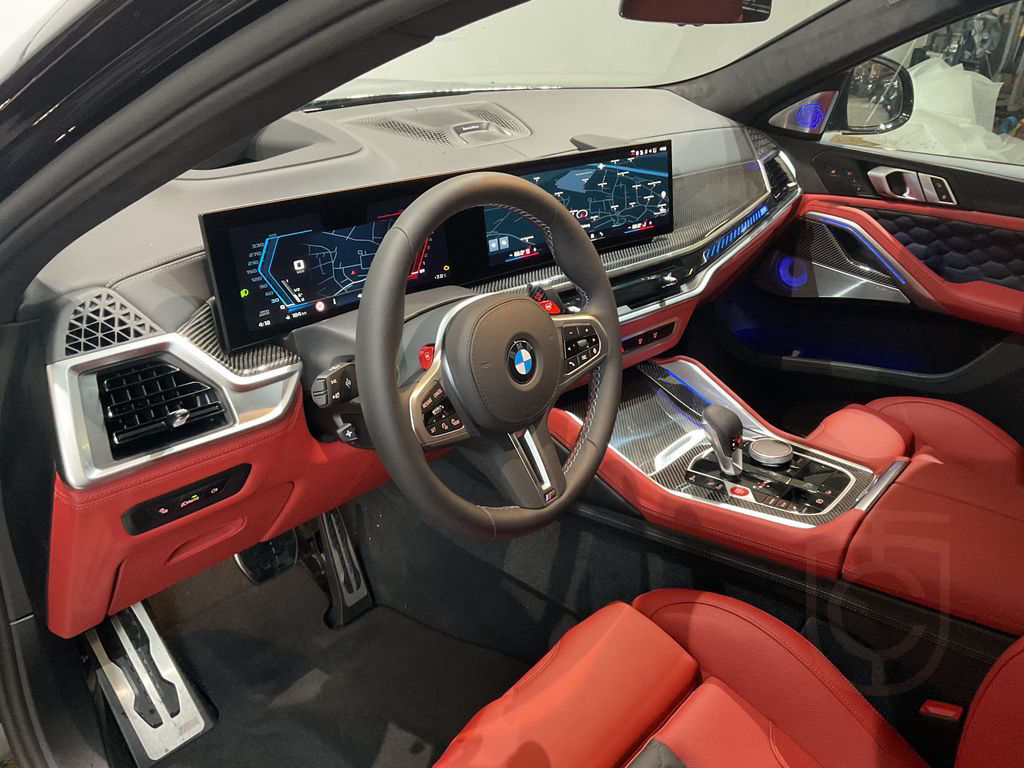 BMW X6 M Competition Bowers & Wilkins, Aktive Sitzhe
