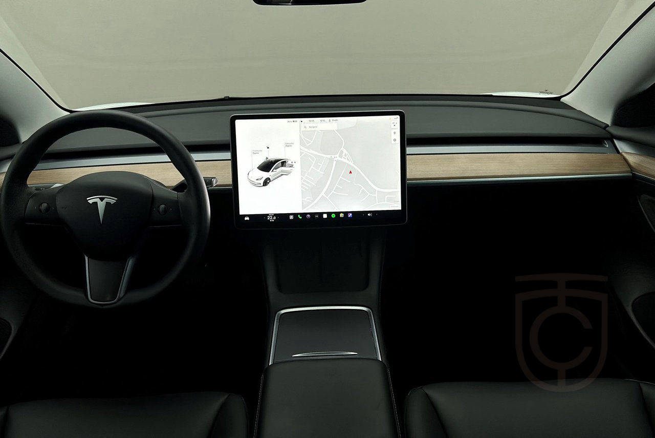 Tesla Model 3 Standard Range