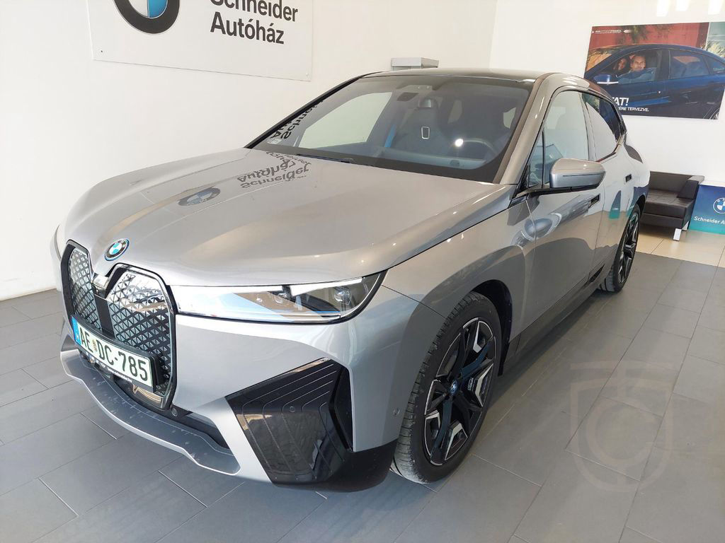 BMW iX Baureihe iX 50 xDrive Sport