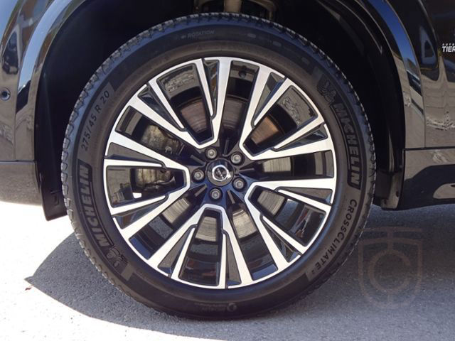 Volvo XC90 T8 Ultimate Bright Plug-In AHK PANO ACC HUD