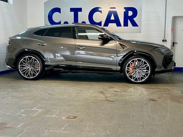 Lamborghini Urus 4.0 V8 PHEV SE