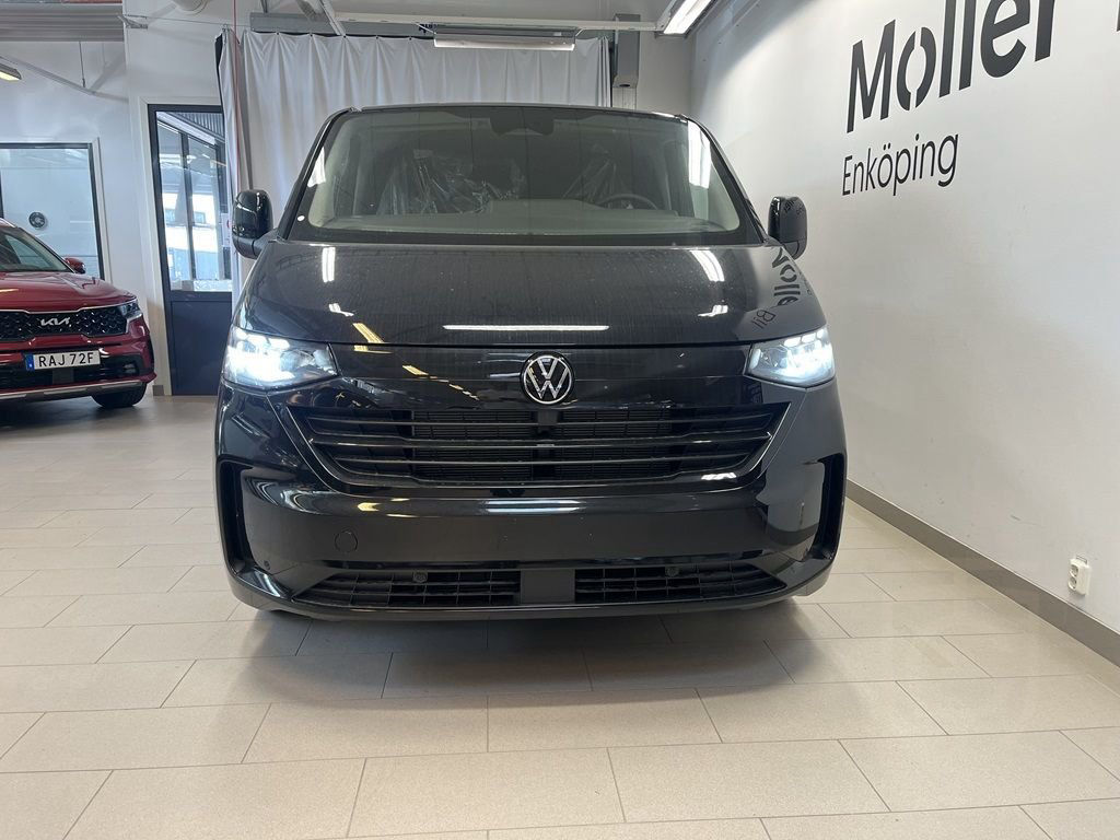 Volkswagen T7 2.0 TDI FWD