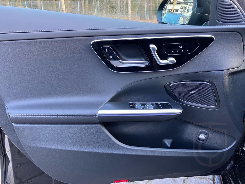Mercedes-Benz C 300 de T-Modell mit EQ Hybrid Technologie +AMG