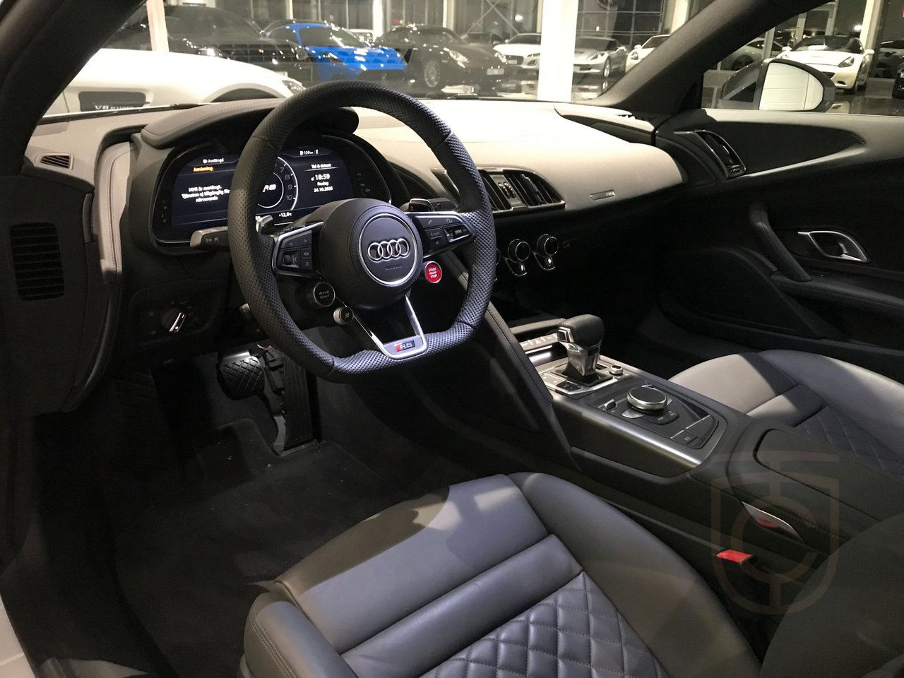 Audi R8 V10 performance RWD