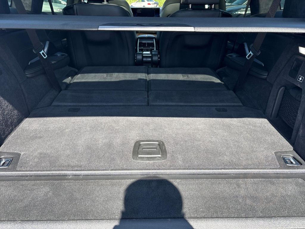 BMW X7 xDr 40dA M SPORT PRO 6-Si,xOffroad,SkyL,AHK
