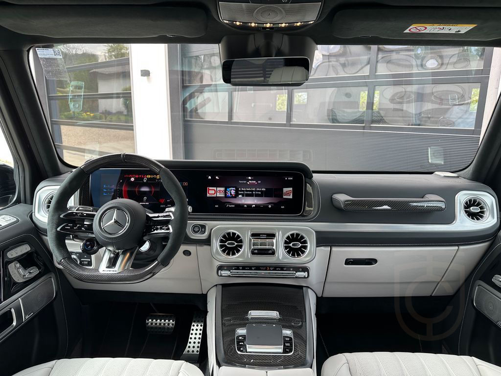 Mercedes-Benz G 63 AMG *TWOTONE!*1OF200*FACELIFT*FACTORY*TV