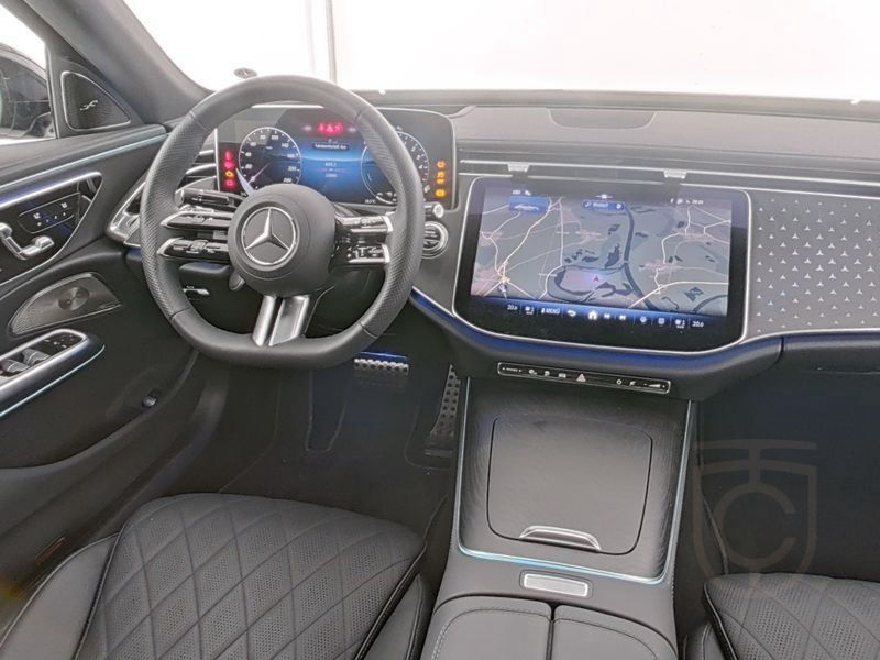 Mercedes-Benz E 300 de 4M AMG Prem+ AIRMATIC Massage HAL €110k