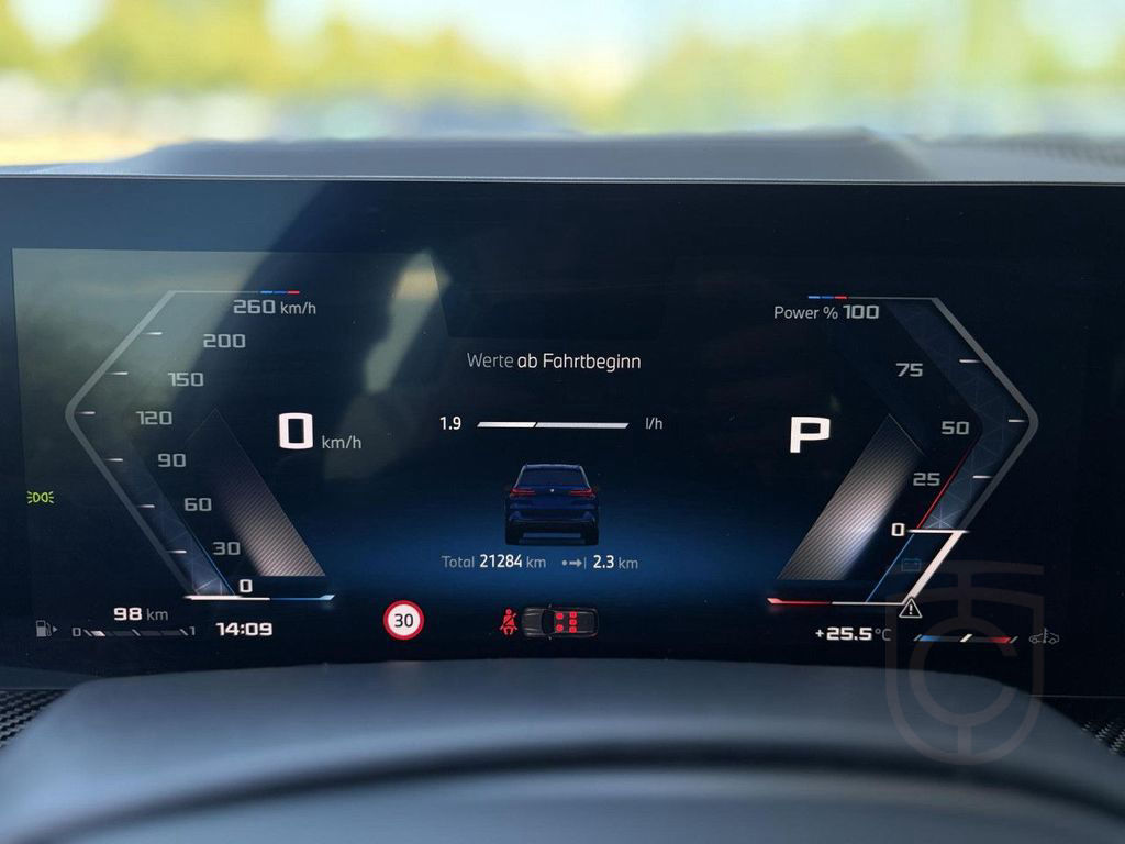 BMW X5 M60i IntAktLenk.HUD SurView Bow+Wil.Soft 22"