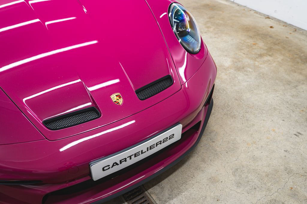 Porsche 992 GT3 TOURING STOCK LIKE NEW