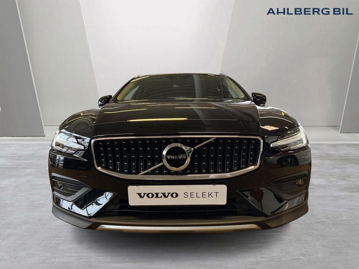 Volvo V60 Cross Country B4 AWD D Adv NaviP Edt
