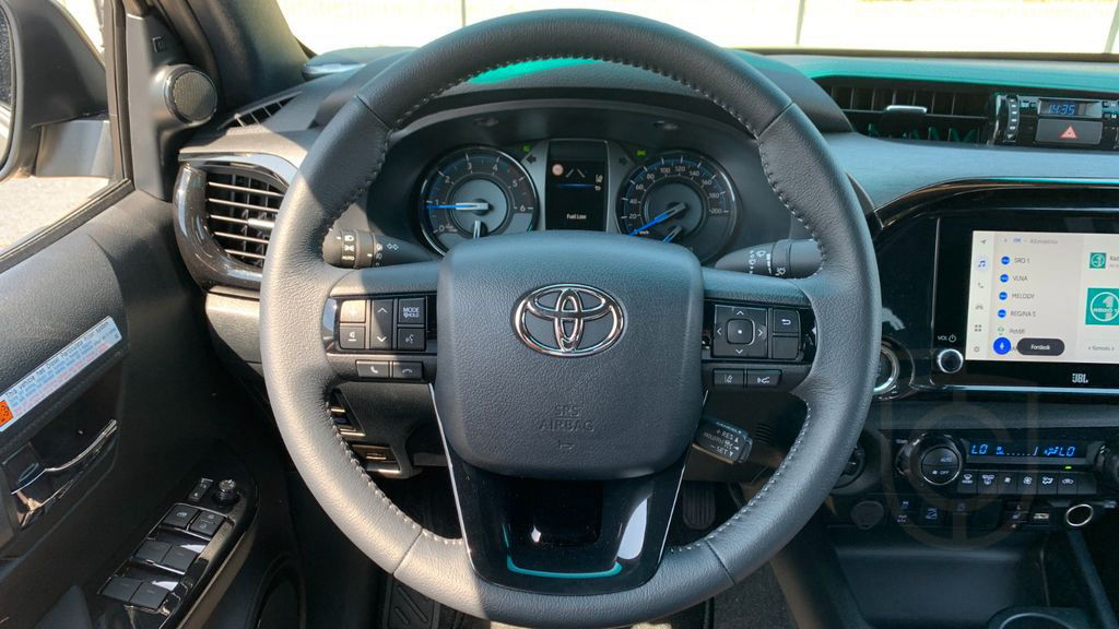 Toyota Hilux 2.8 D-4D 4X4 INVINCIBLE MY25,NET. EXPORT