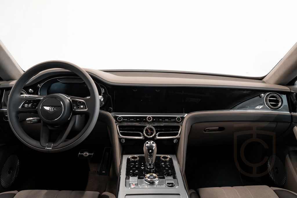 Bentley Flying Spur S V8