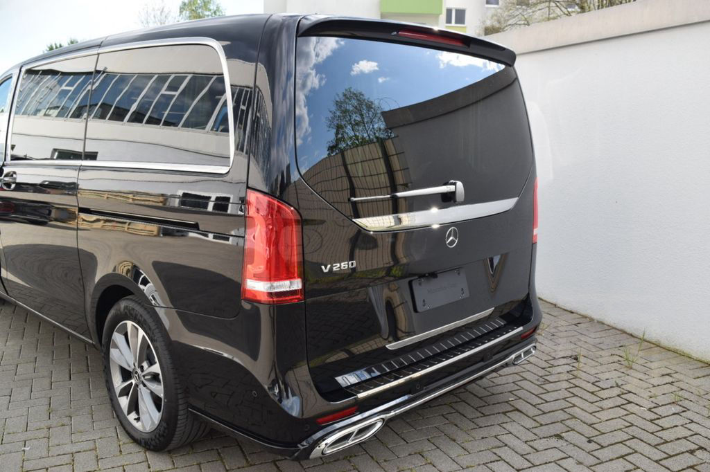 Mercedes-Benz V260 Maybach