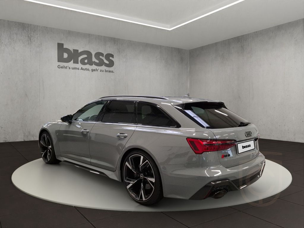 Audi RS 6 Avant 6 441(600) kW(PS)