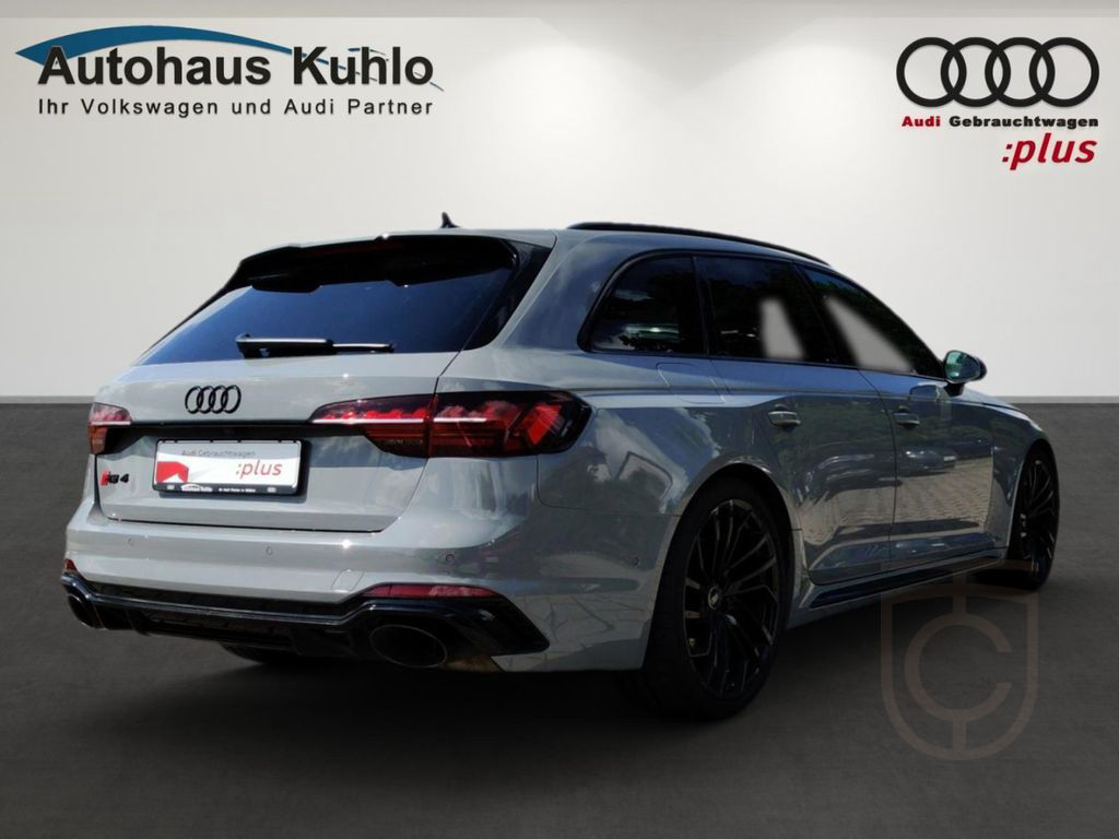 Audi RS4 Avant RS-Design-Paket, RS-Komfortpaket, DRC,