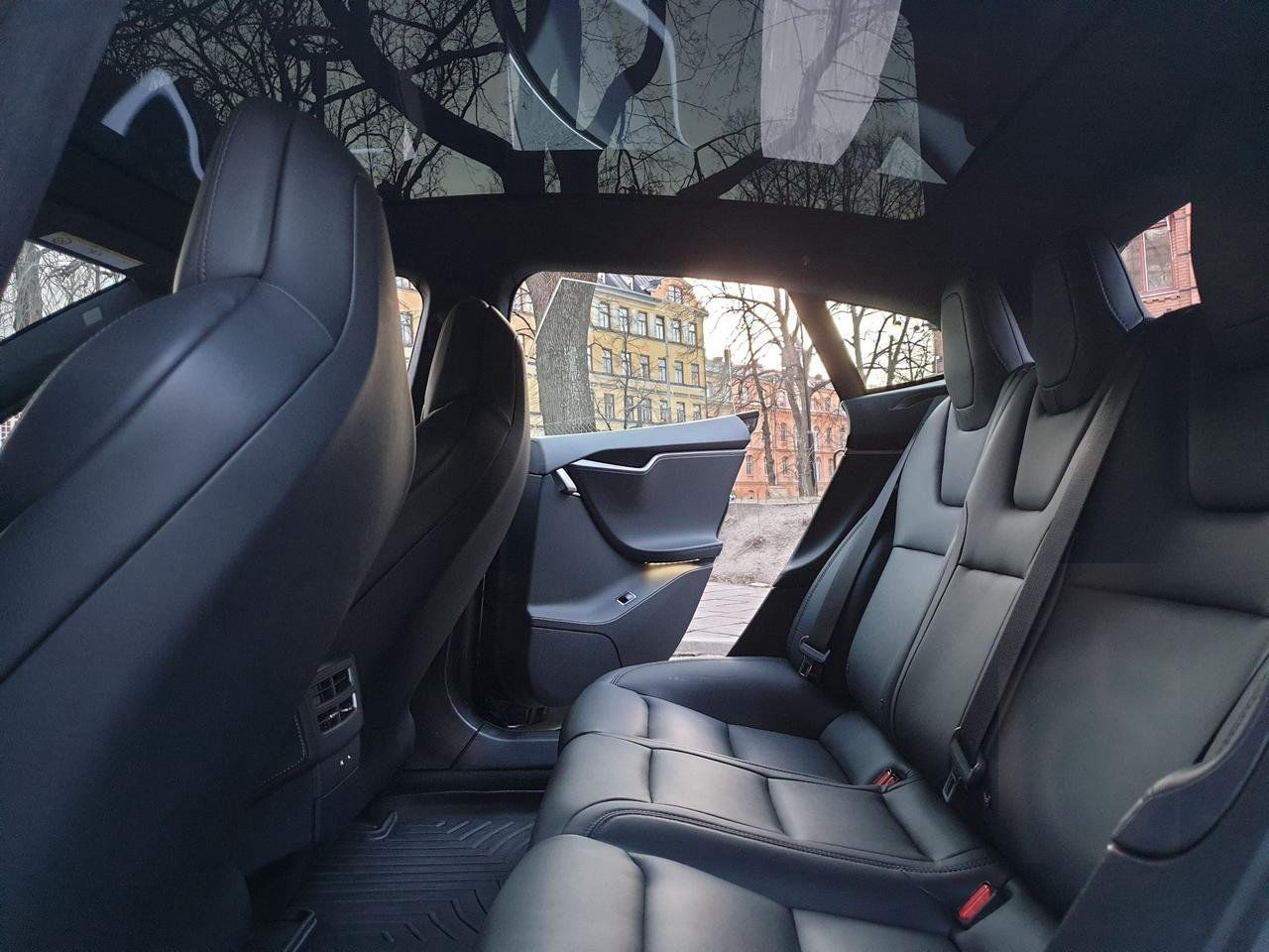 Tesla Model S 100D ALL UTR INKL FSD 1 ägare LEASEBAR