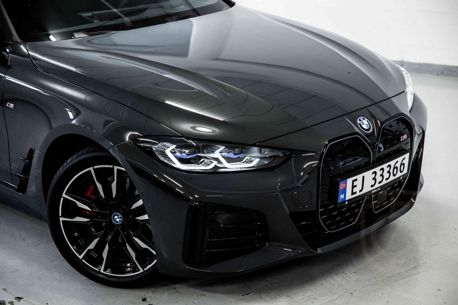 BMW i4 M50