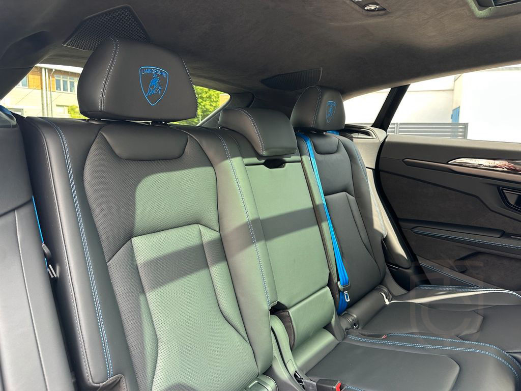 Lamborghini Urus SE *STOCK*B&O*STYLE*PANO*NOW*READY