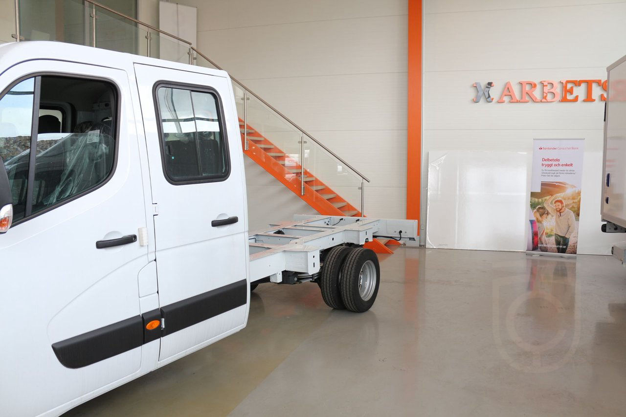 Nissan Interstar