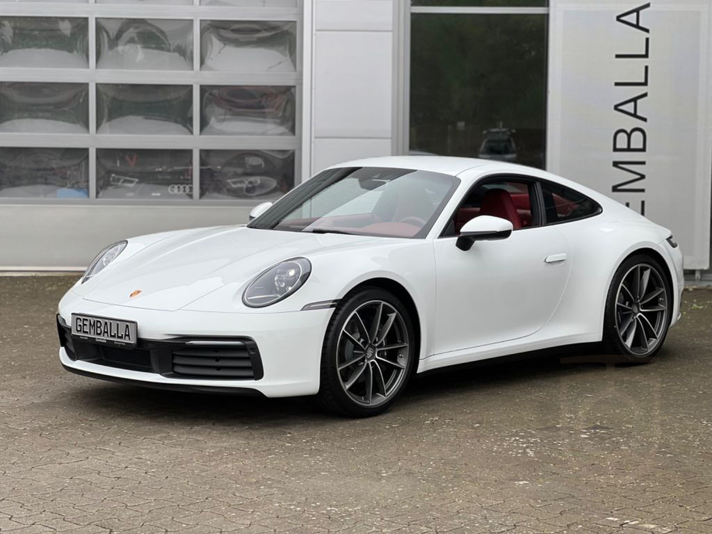 Porsche 911 992 CARRERA COUPE, MY 2023, EZ. 08/2025