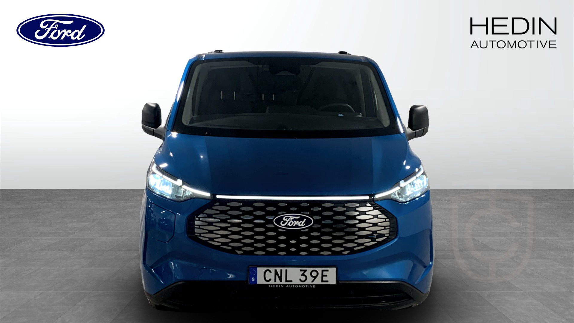 Ford E-Transit Custom 320