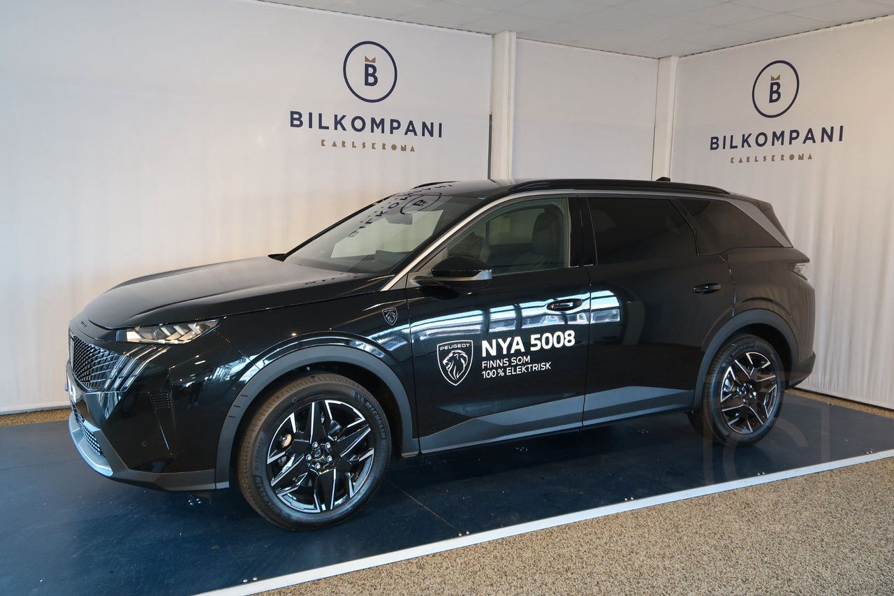 Peugeot 5008 GT Hybrid