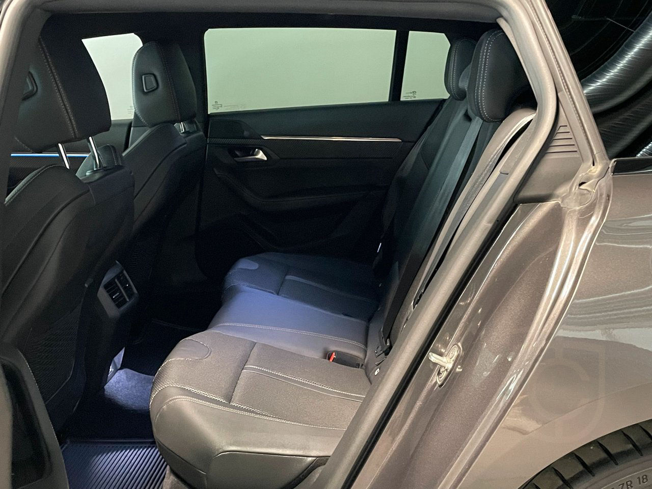 Peugeot 508 GT Kombi Plug-in Hybrid