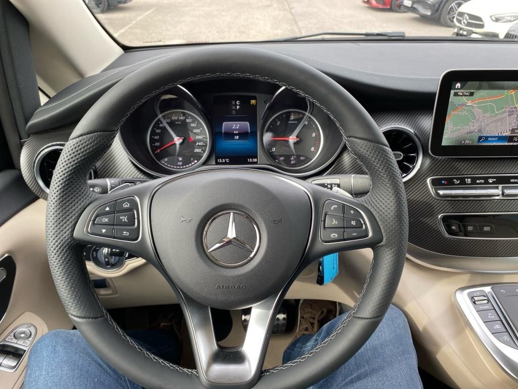 Mercedes-Benz V 300 d long 4x2 *AMG*Avantgarde*Night*AHK*Navi