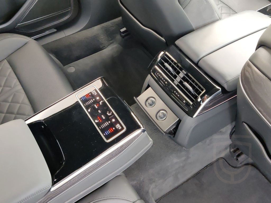 Audi A8 60 TFSI e qu. S line (Ext) B&O*HuD*Pano*Air