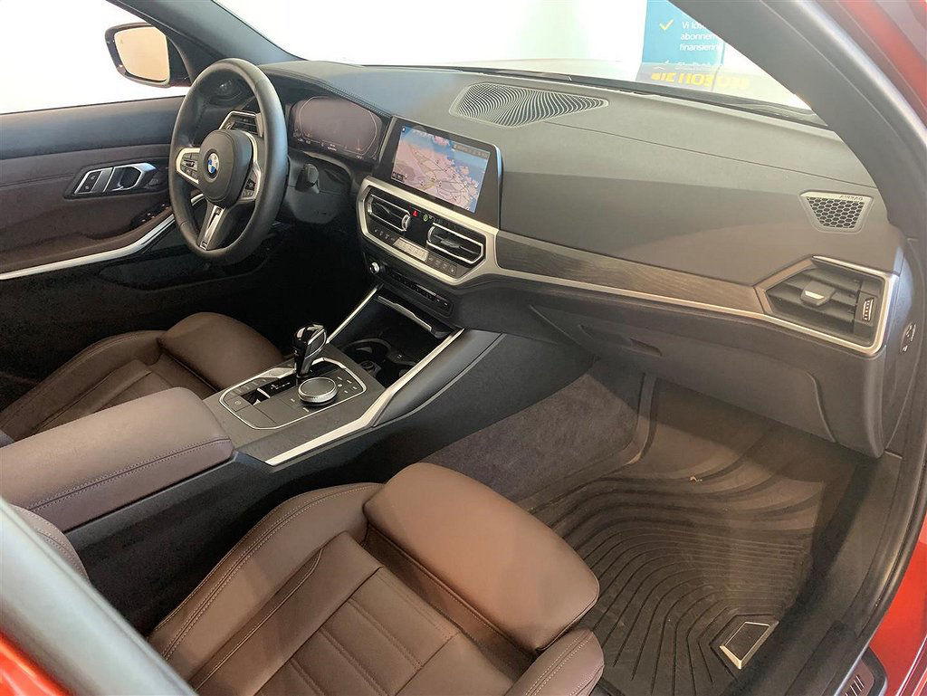 BMW 330 d M Sport Navigation Harman Kardon Innovation Skinn 19"