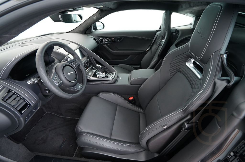 Jaguar F-Type P575 AWD R75 Coupé Pano Sitze Kühlbar