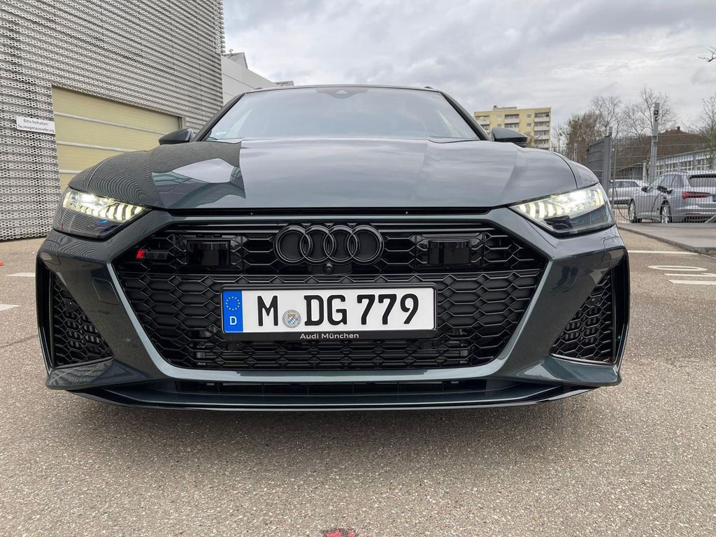Audi RS6 RS 6 Avant 4.0 TFSI quattro RS-Dynamik. Plus