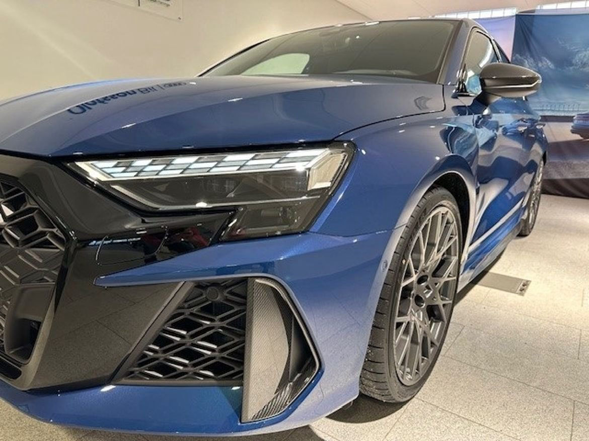 Audi RS3 RS 3 Sportback S-tronic - Snabb