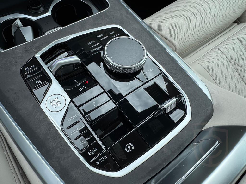 BMW X5 40d M SPORT PRO.SOFTCL.LUFTFEDER.AHK.PANO.360