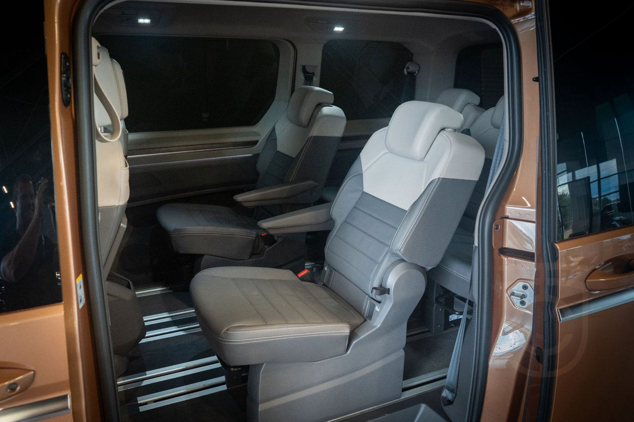 Volkswagen Multivan eHybrid 4MOTION DSG Style \