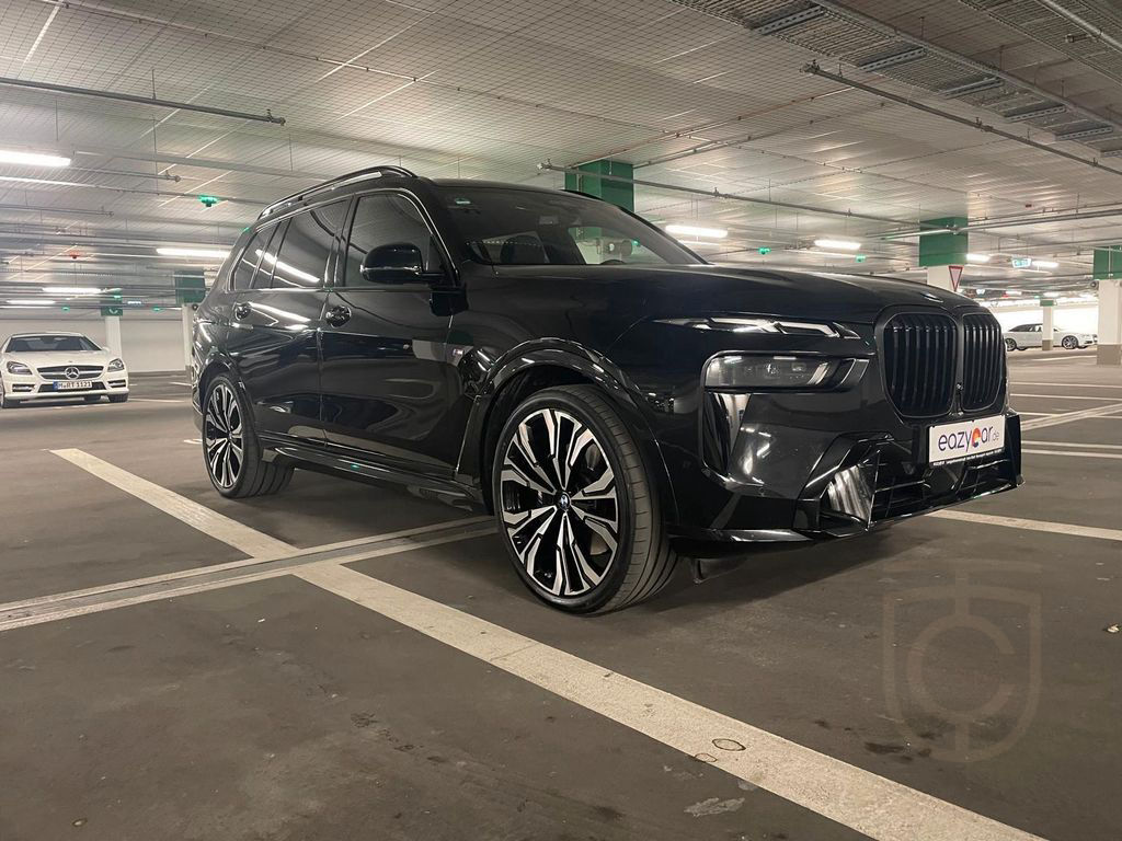 BMW X7 xDrive 40 d M Sport ALL BLACK FULL 23" 7 S