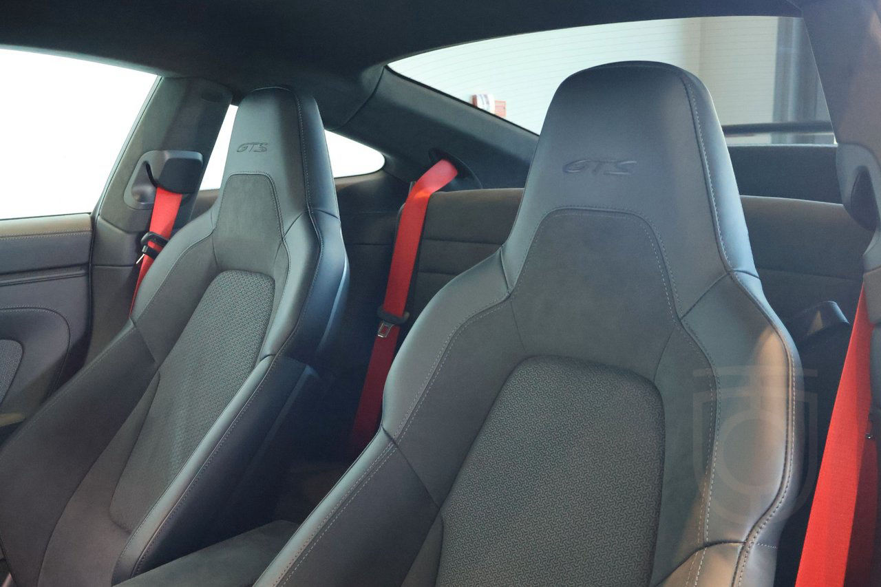 Porsche 911 992.2 Carrera GTS Aerokit