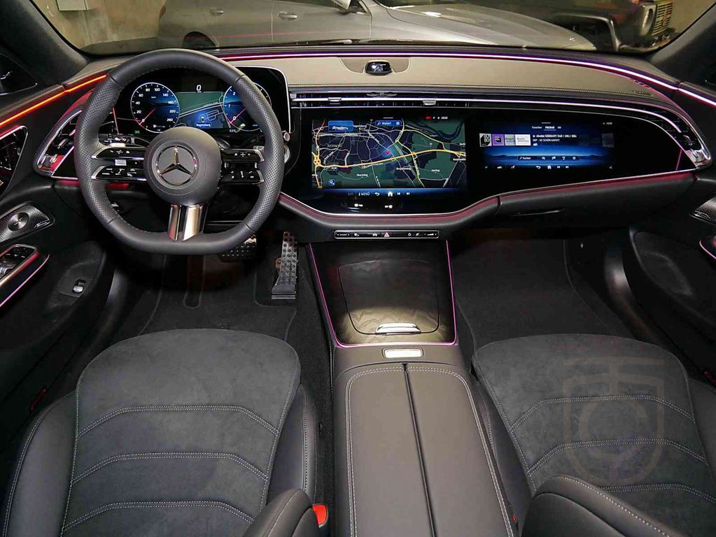 Mercedes-Benz E 450 d 4M T+AMG+DIST.+AHK+PANO+Burmester® 4D+++
