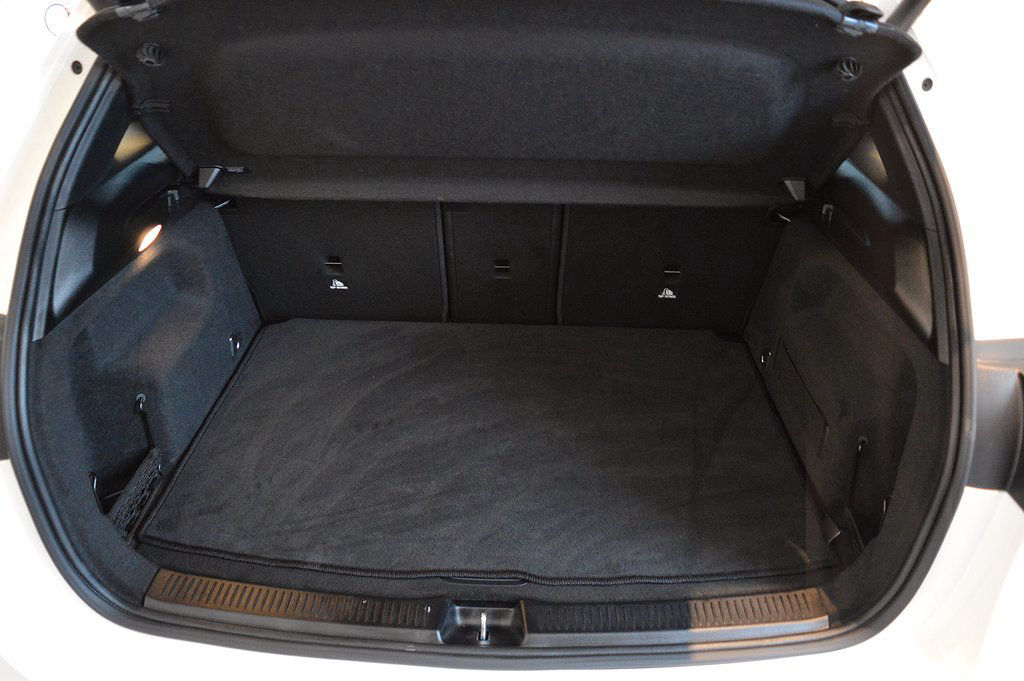 Mercedes-Benz B 180, dragkrok